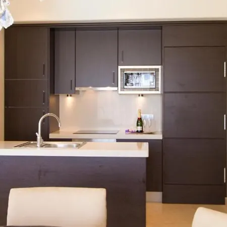 Puerto Del Carmen Sleeps 4 Pool Air Con Wifi Villa Puerto del Carmen (Lanzarote)