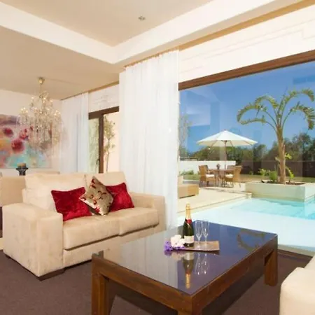 Puerto Del Carmen Sleeps 4 Pool Air Con Wifi Vila Puerto del Carmen (Lanzarote)